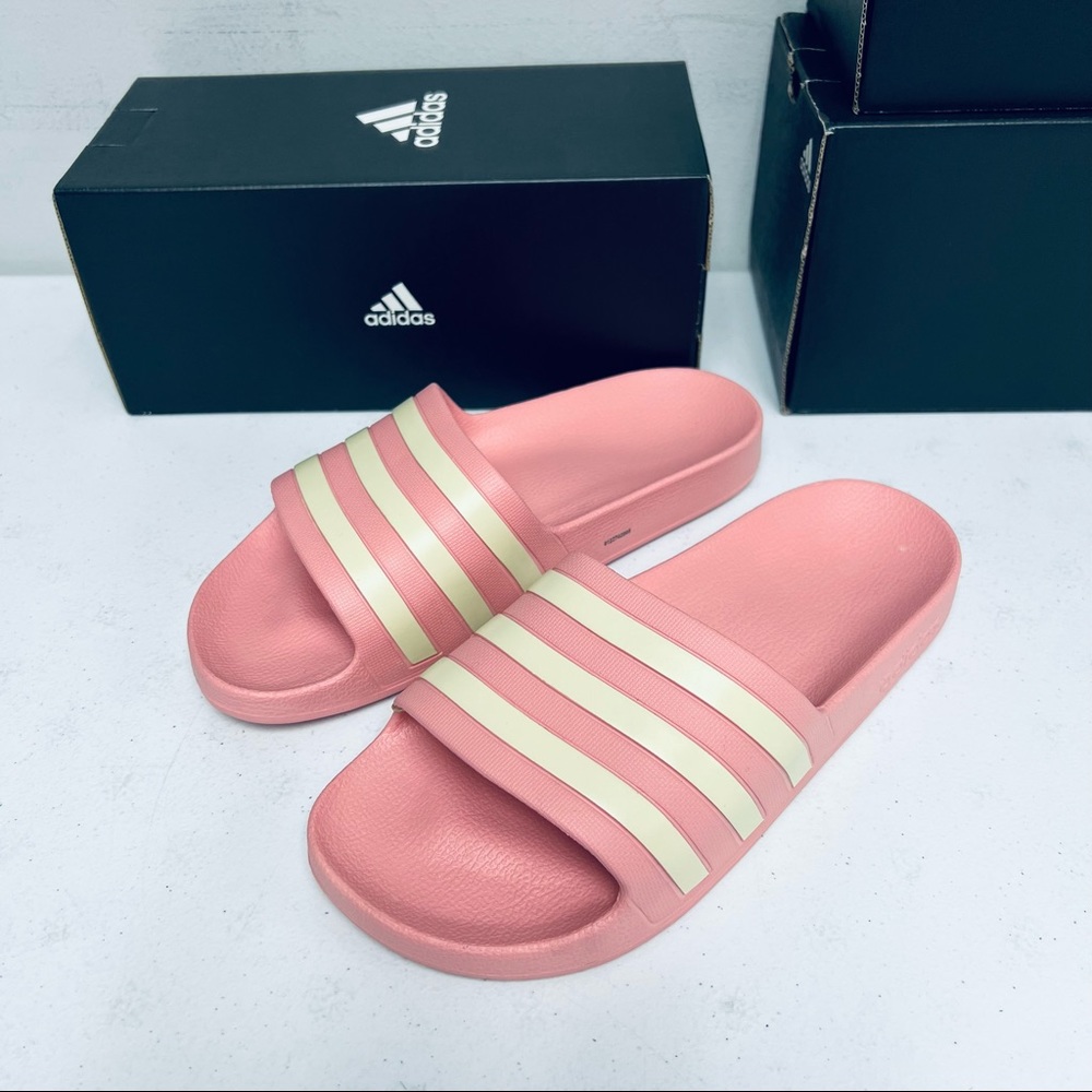 Adidas Adilette Aqua Women’s Waterproof Slide #877 - Picture 1 of 4